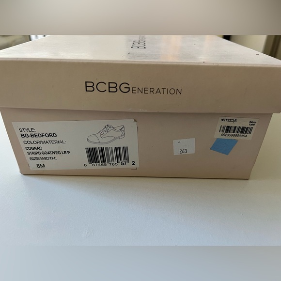 BCBG Shoes (*new with box) - Picture 6 of 7